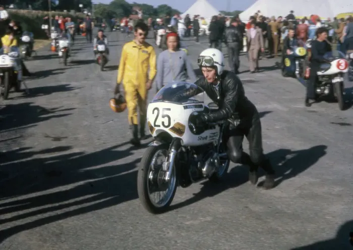 Framed Print : Dave Nixon (Boyer Triumph) 1971 Formula 750 TT Framed Print : Dave Nixon (Boyer Triumph) 1971 Formula 750 TT