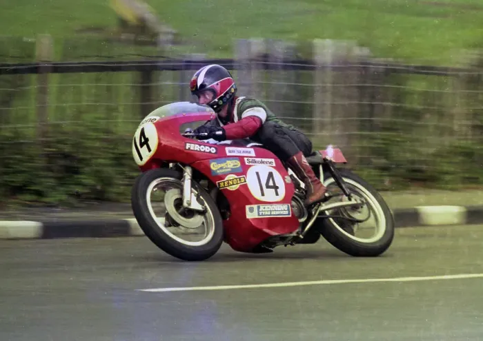 Framed Print : Dave Pither Matchless 1984 Senior Classic Manx Grand Prix Framed Print : Dave Pither Matchless 1984 Senior Classic Manx Grand Prix