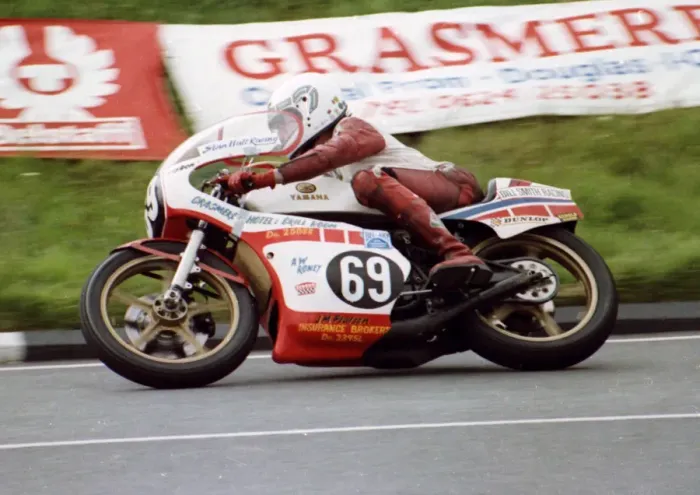 Framed Print : Dave Raybon (Yamaha) 1981 Formula 3 TT Framed Print : Dave Raybon (Yamaha) 1981 Formula 3 TT