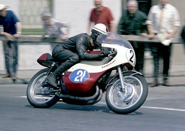 Dave Simmonds (Kawasaki) 1967 Junior TT