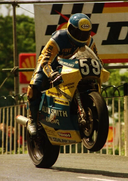 Dave Woolams (Kawasaki) 1987 Formula Two TT