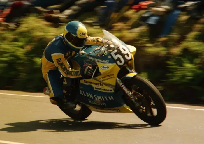 Framed Print : Dave Woolams (Kawasaki) 1987 Formula Two TT Framed Print : Dave Woolams (Kawasaki) 1987 Formula Two TT