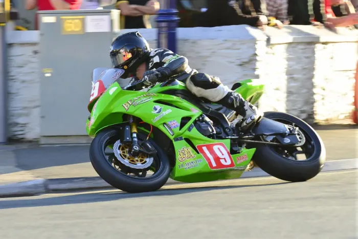 Framed Print : Davey Lambert (Kawasaki) 2014 Newcomers A Manx Grand Prix Framed Print : Davey Lambert (Kawasaki) 2014 Newcomers A Manx Grand Prix