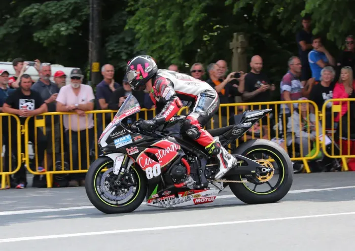 Framed Print : Davey Todd (Suzuki) 2018 Superbike TT Framed Print : Davey Todd (Suzuki) 2018 Superbike TT