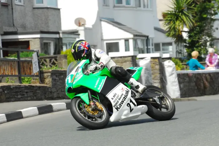 Framed Print : David Bell (Kawasaki) 2012 Southern 100 Framed Print : David Bell (Kawasaki) 2012 Southern 100