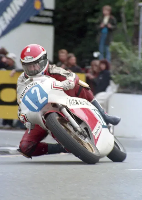 Framed Print : David Griffith (Yamaha) 1987 Junior TT Framed Print : David Griffith (Yamaha) 1987 Junior TT