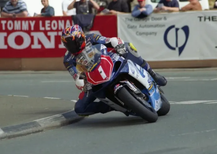 Framed Print : David Jefferies at Quarter Bridge, 2002 Production 1000 TT Framed Print : David Jefferies at Quarter Bridge, 2002 Production 1000 TT