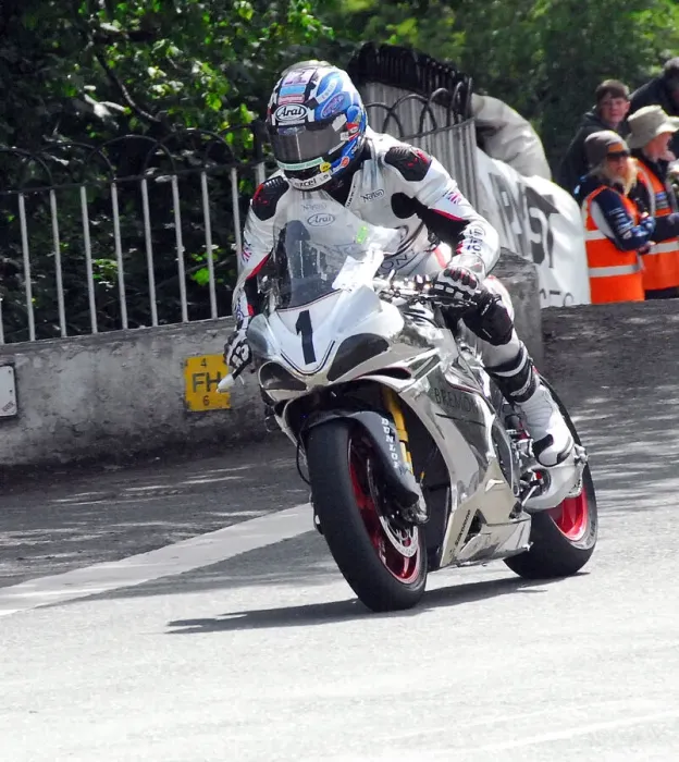 Framed Print : David Johnson (Norton) 2017 Senior TT Framed Print : David Johnson (Norton) 2017 Senior TT