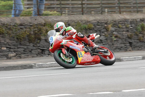 David Jones (Triumph) 2010 Supersport TT