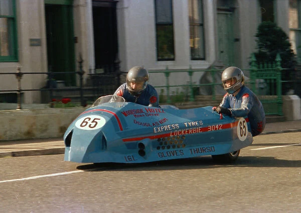 David Low & Janet Low (Suzuki) 1987 Sidecar TT