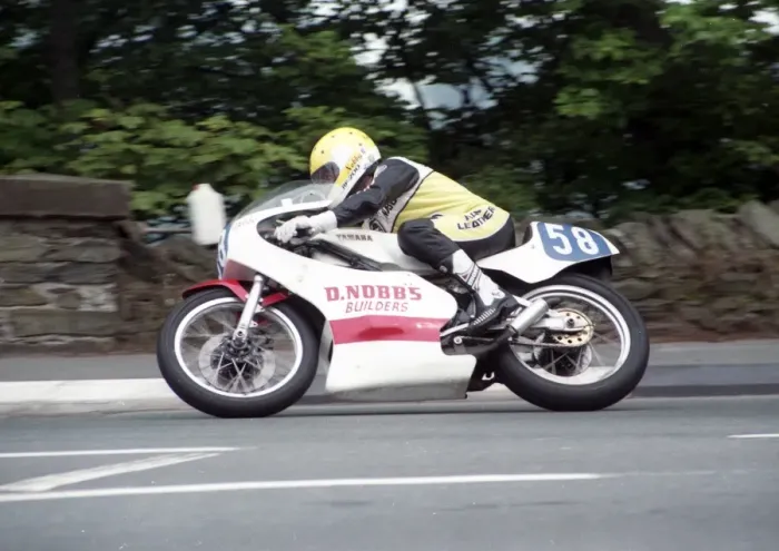 Framed Print : David Nobbs (Yamaha) 1993 Junior TT Framed Print : David Nobbs (Yamaha) 1993 Junior TT