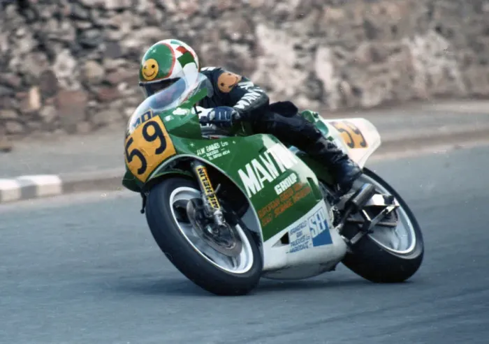 Framed Print : David O Leary (Suzuki) 1989 Senior Manx Grand Prix