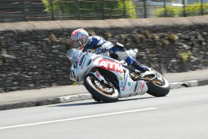 Framed Print : David Parades (Yamaha) 2008 Superbike TT Framed Print : David Parades (Yamaha) 2008 Superbike TT