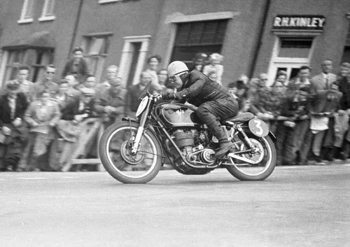 Framed Print : David Stephenson (AJS) 1952 Senior TT Framed Print : David Stephenson (AJS) 1952 Senior TT