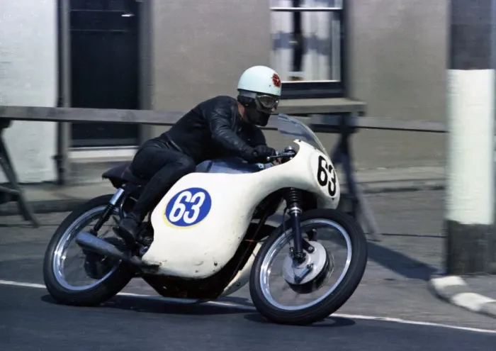 Framed Print : David Williams (BSA) 1967 Junior TT Framed Print : David Williams (BSA) 1967 Junior TT
