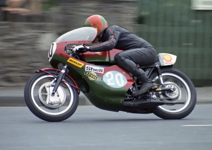 Framed Print : David Williams (Cowles Yamaha) 1972 Junior Manx Grand Prix Framed Print : David Williams (Cowles Yamaha) 1972 Junior Manx Grand Prix