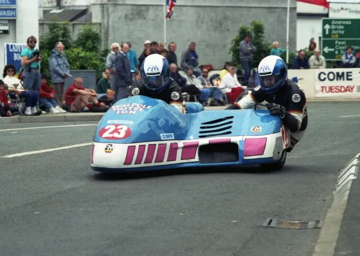 Framed Print : Bill Davie & Rob Hopkins (Yamaha) 1990 Sidecar TT Framed Print : Bill Davie & Rob Hopkins (Yamaha) 1990 Sidecar TT