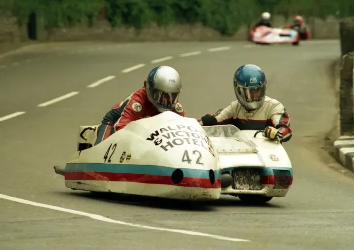 Framed Print : Bill Davis & Rab Hopkins (Yamaha) 1988 Sidecar TT Framed Print : Bill Davis & Rab Hopkins (Yamaha) 1988 Sidecar TT