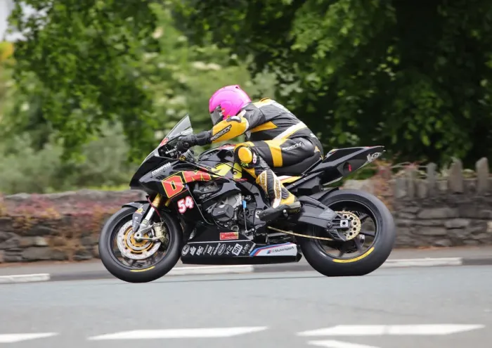 Framed Print : Davy Morgan (BMW) 2019 Superbike TT Framed Print : Davy Morgan (BMW) 2019 Superbike TT
