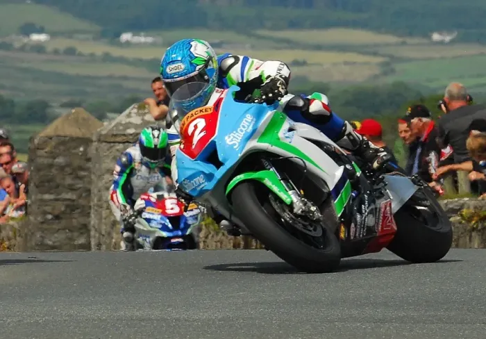 Framed Print : Dean Harrison (Kawasaki) 2016 Southern 100 Framed Print : Dean Harrison (Kawasaki) 2016 Southern 100