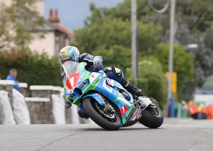 Framed Print : Dean Harrison (Kawasaki) 2022 Southern 100 Framed Print : Dean Harrison (Kawasaki) 2022 Southern 100