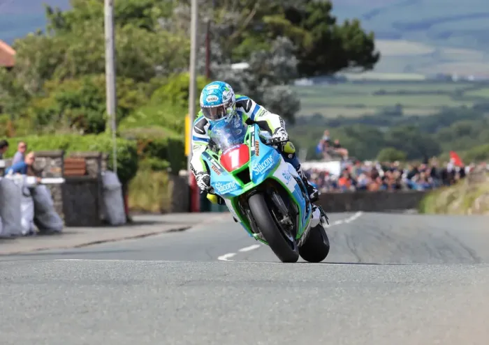 Framed Print : Dean Harrison (Silicone Kawasaki) 2019 Southern 100