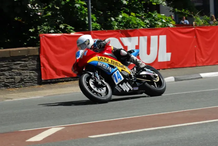 Framed Print : Dean Harrison (Yamaha) 2013 Supersport TT Framed Print : Dean Harrison (Yamaha) 2013 Supersport TT
