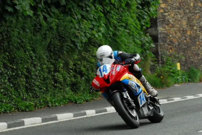 Framed Print : Dean Harrison (Yamaha) 2013 Supersport TT Framed Print : Dean Harrison (Yamaha) 2013 Supersport TT