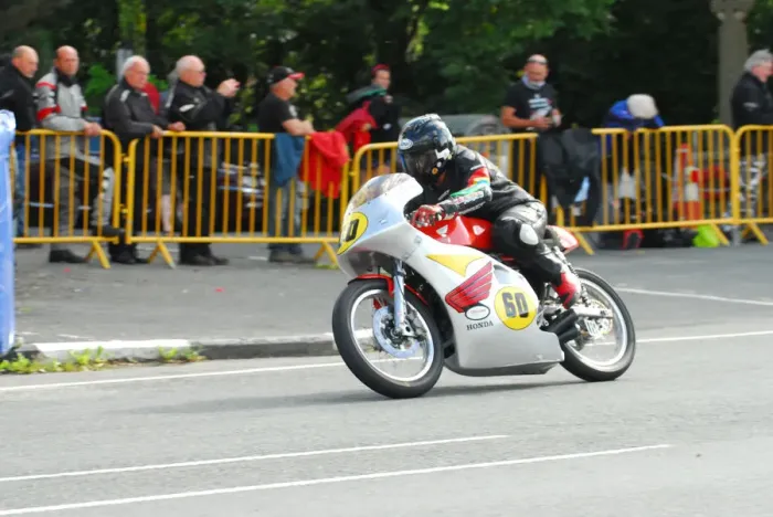 Framed Print : Dean Martin (Honda) 2015 Senior Classic TT Framed Print : Dean Martin (Honda) 2015 Senior Classic TT