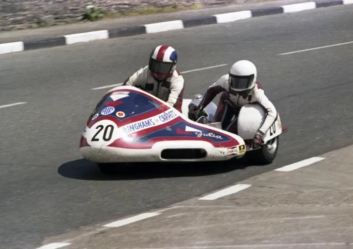 Framed Print : Dennis Bingham & Julia Bingham (Yamaha) 1979 Sidecar TT Framed Print : Dennis Bingham & Julia Bingham (Yamaha) 1979 Sidecar TT