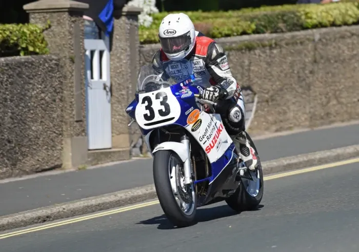 Framed Print : Dennis Booth (Suzuki) 2016 Superbike Classic TT