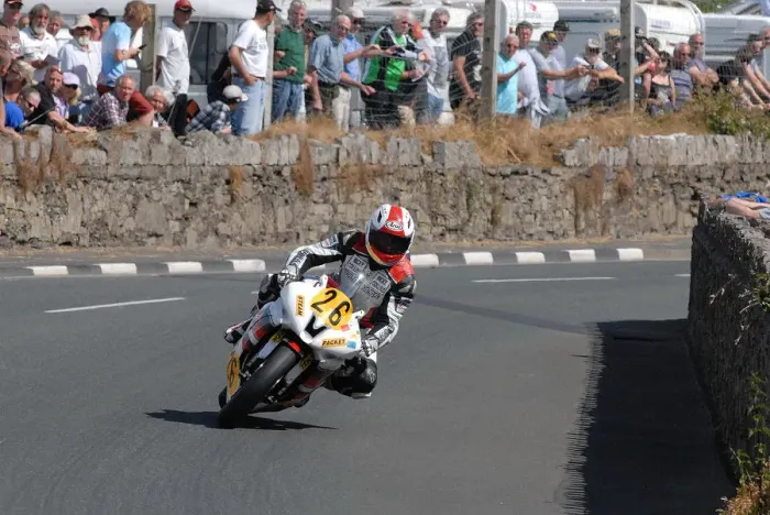 Framed Print : Dennis Booth (Yamaha) 2014 Southern 100