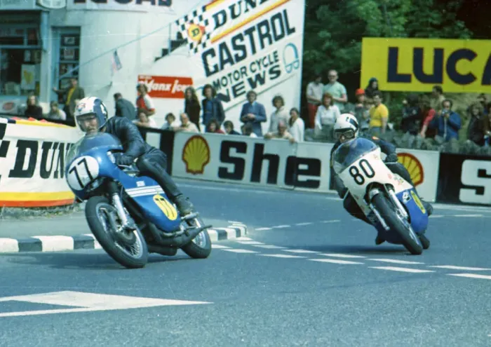 Framed Print : Dennis Brew (Suzuki) and Steve Moynihan (Norton) 1973 Senior TT Framed Print : Dennis Brew (Suzuki) and Steve Moynihan (Norton) 1973 Senior TT