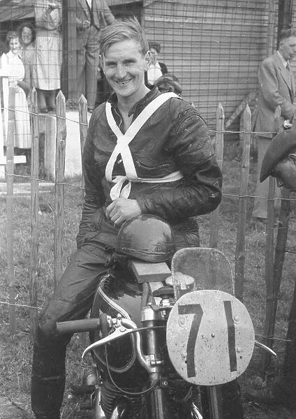 Dennis Christian (Matchless) 1955 Senior Manx Grand Prix