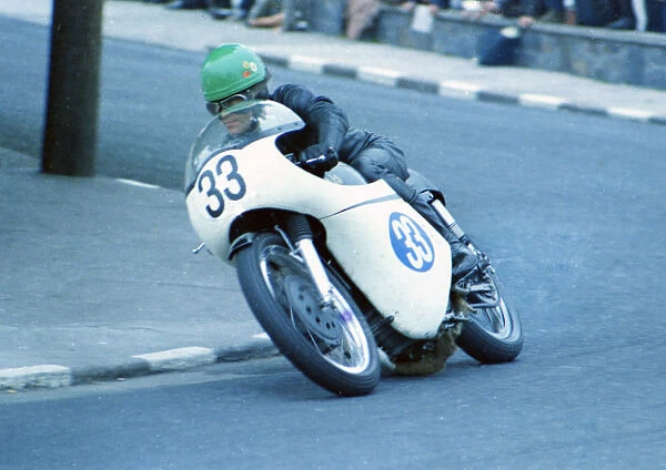 Dennis Gallagher (AJS) 1968 Junior TT