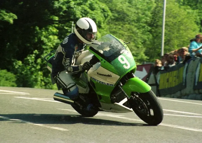 Framed Print : Dennis Ireland (Kawasaki) 1987 Production B TT Framed Print : Dennis Ireland (Kawasaki) 1987 Production B TT