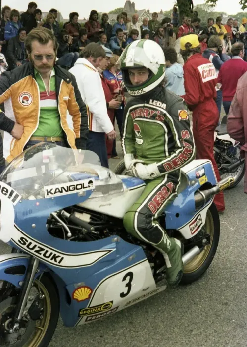 Framed Print : Dennis Ireland (Suzuki) 1979 Classic TT Framed Print : Dennis Ireland (Suzuki) 1979 Classic TT