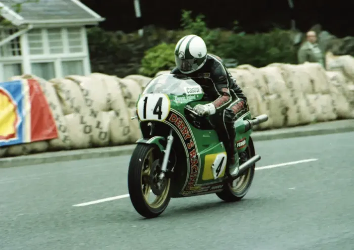 Framed Print : Dennis Ireland (Suzuki) 1980 Classic TT Framed Print : Dennis Ireland (Suzuki) 1980 Classic TT