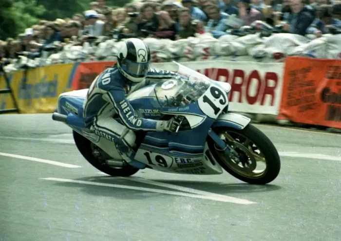 Framed Print : Dennis Ireland (Suzuki) 1982 Classsic TT Framed Print : Dennis Ireland (Suzuki) 1982 Classsic TT