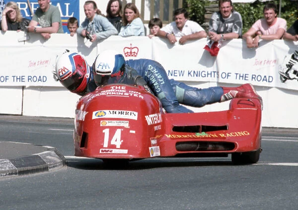 Dennis Keen & Robert Parker (Yamaha) 1992 Sidecar TT
