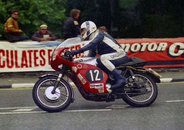 Framed Print : Dennis McMillan (Triumph) 1977 Formula 2 TT Framed Print : Dennis McMillan (Triumph) 1977 Formula 2 TT