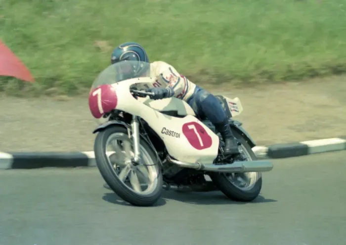 Framed Print : Dennis Trollope (Yamaha) 1976 Production TT