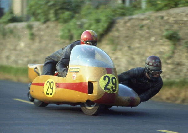 Derek Bayley & R J Carwright (PRB) 1971 500 Sidecar TT