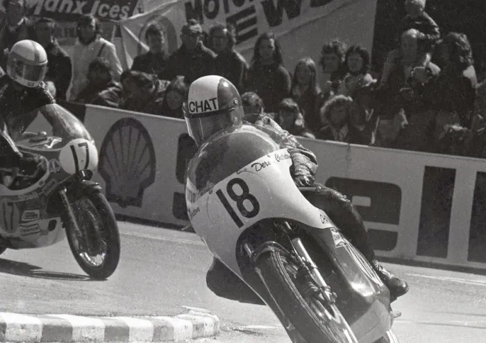 Framed Print : Derek Chatterton & Bill Smith (Yamaha) 1974 Senior TT Framed Print : Derek Chatterton & Bill Smith (Yamaha) 1974 Senior TT