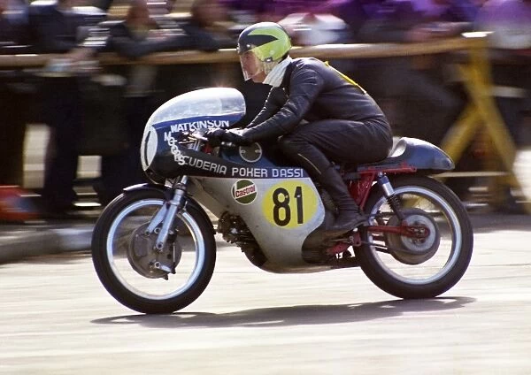 Derek Dyson (Aermacchi) 1972 Senior Manx Grand Prix