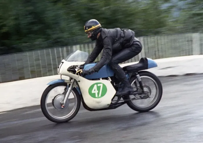 Framed Print : Derek Eaton (Bultaco) 1967 Lightweight Manx Grand Prix Framed Print : Derek Eaton (Bultaco) 1967 Lightweight Manx Grand Prix