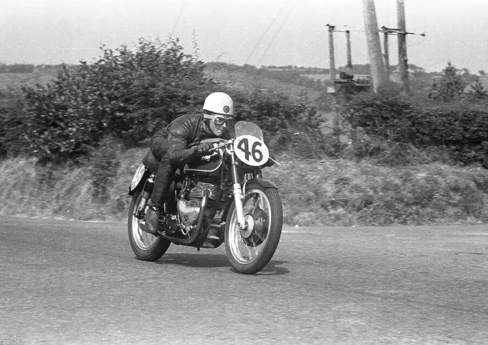 Framed Print : Derek Ennett (Matchless) 1955 Lightweight Ulster Grand Prix Framed Print : Derek Ennett (Matchless) 1955 Lightweight Ulster Grand Prix