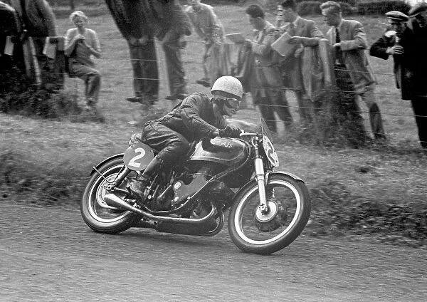 Derek Farrant (AJS) 1953 Senior Ulster Grand Prix