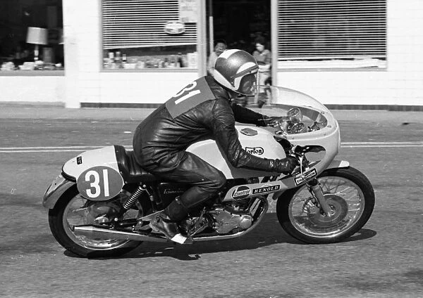Derek Filler (Norton) 1972 Production TT