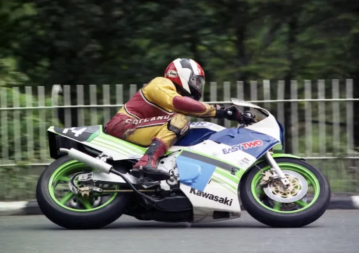 Framed Print : Derek Glass (Kawasaki) 1990 Supersport 400 TT Framed Print : Derek Glass (Kawasaki) 1990 Supersport 400 TT